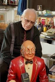 Efraim Kishon, Humorist © Dan - via Daymix