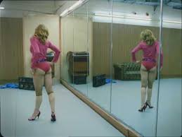 Madonna visits dance gym in - via Daymix