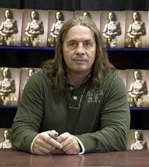   Bret   The Hitman  Hart   ready to sign    