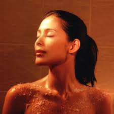 Body scrubs are quick - via Daymix