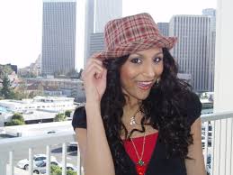 Image <b>paula</b> <b>deanda</b>.jpg Behind the scenes <b>...</b> Picture