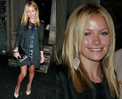 Image Celebrity Style: <b>Becki Newton</b> Picture