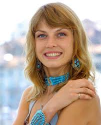 Image <b>...</b> <b>Angela Lindvall</b> Biography Picture