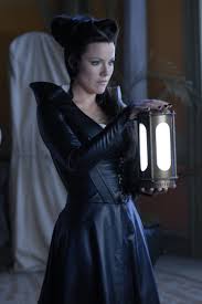 Image TIN MAN – <b>Kathleen Robertson</b> Picture