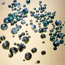 MISTY MOON  Water molecules   in green    