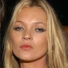 Image Kate Moss delays holiday after Picture