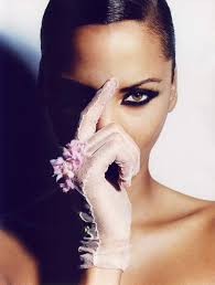 Image <b>Noemie Lenoir</b>: Supermodel Picture
