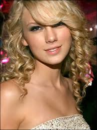 Taylor Swift Picture 3