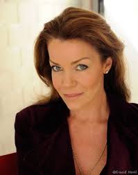 Image actress <b>Claudia Christian</b>: Picture