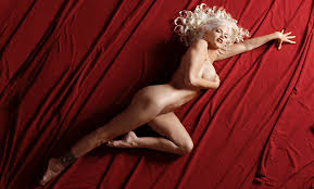 Anna Nicole Smith as Marilyn 