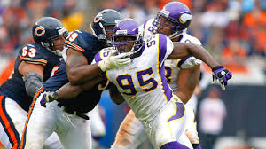 Vikings DE Kenechi Udeze