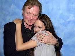Image <b>Jon Voight</b> On His Op-Ed Picture