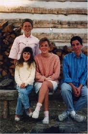 Lauren with her mom, Dawn Anna,