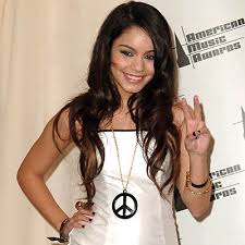 Vanessa Hudgens Picture 2