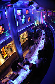 Queen Mary 2 G32 Nightclub Bar