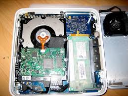 Apple Time Capsule opened up