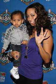 Image <b>La La Vasquez</b> brought her son Picture