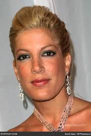 Tori Spelling Image Tori Spelling 2nd Annual Federicks of Hollywood Lingerie Art ... Picture 1