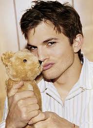 Image <b>Ashton Kutcher</b>, Renaissance Picture