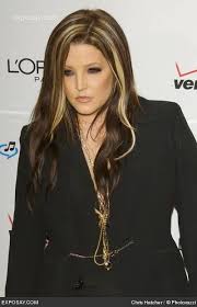 Lisa Marie Presley Picture 3