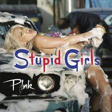 song makes fun of Paris Hilton