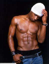 Image rights for <b>Usher& 39;s</b> superb Picture