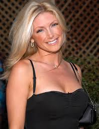 Image More about: <b>Brande Roderick</b> Picture