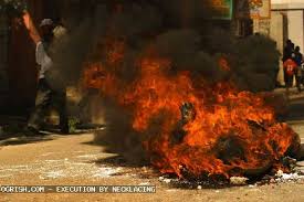 Execution by Necklacing