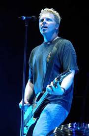 <b>The</b>_<b>Offspring</b>_1_-_WHFS_HFStival_2004 ...