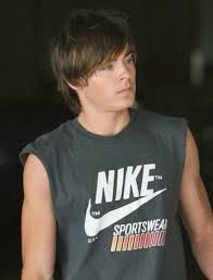 Zac Efron Picture 1