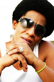 Image <b>Tego Calderón</b> ha tomado Picture
