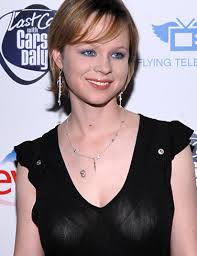 Thora Birch Image Thora Birch Photos AskMen. Picture 2