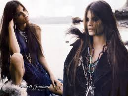Image <b>Isabeli Fontana</b> 5040 Wallpaper Picture