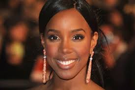 Image <b>Kelly Rowland</b> gets HIV tested Picture