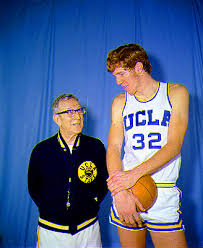 http://www.achievement.org/autodoc/photocredit/achievers/woo0-023 http://www.achievement.org/autodoc/photocredit/achievers/woo0-023