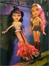 Bratz dolls. 2. Bratz