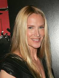 Image <b>Kelly Lynch</b> at the New York Picture