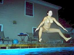 Girls Skinny Dipping