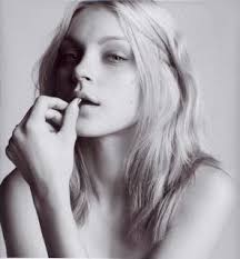 Image MODEL PROFILES: JESSICA STAM Picture