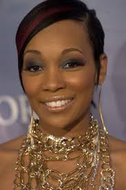Image Singer <b>Monica Arnold</b> is a Picture