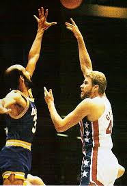Gminski contra Granville Waiters