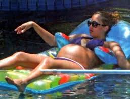 Jessica Alba Pregnant Bikini