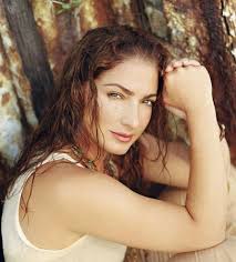 Image <b>Gloria Estefan</b> Picture & Photo Picture