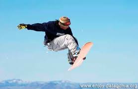 SNOWBOARD EN EL AIRE