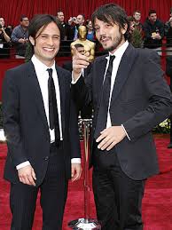Image ON POINT photo | <b>Diego Luna</b>, <b>...</b> Picture