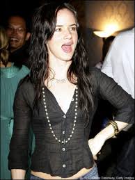 Image <b>Juliette Lewis</b> Gets Dave Grohl Picture