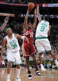 Image <b>Lebron James</b> Dunks. Picture