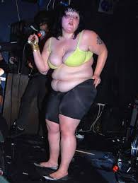 Beth Ditto Image 07 October « Sefton Taxis Picture 3