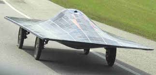 solar powered racing car