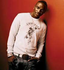 Akon Image Akon – Sorry, Blame It On Me Video Picture 2